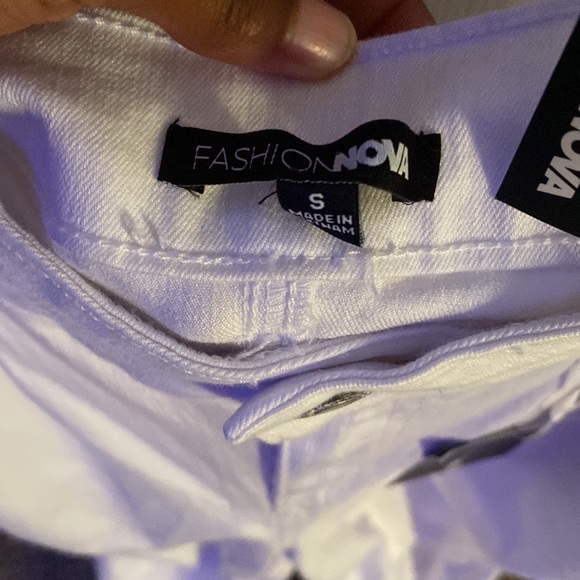 🖤 Fashion Nova Stacked Jeans 🖤 - Picture 3 of 5